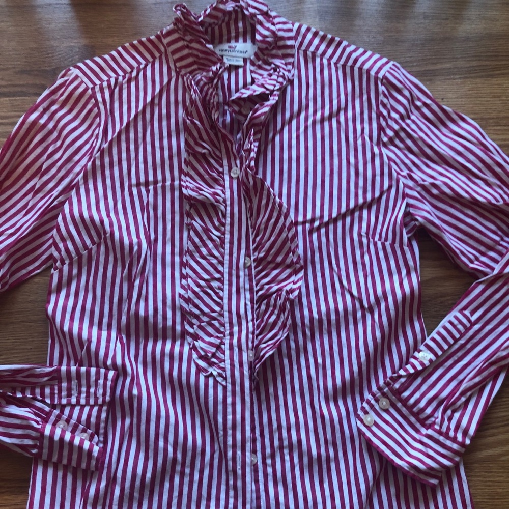 Women’s Vineyard Vines Top